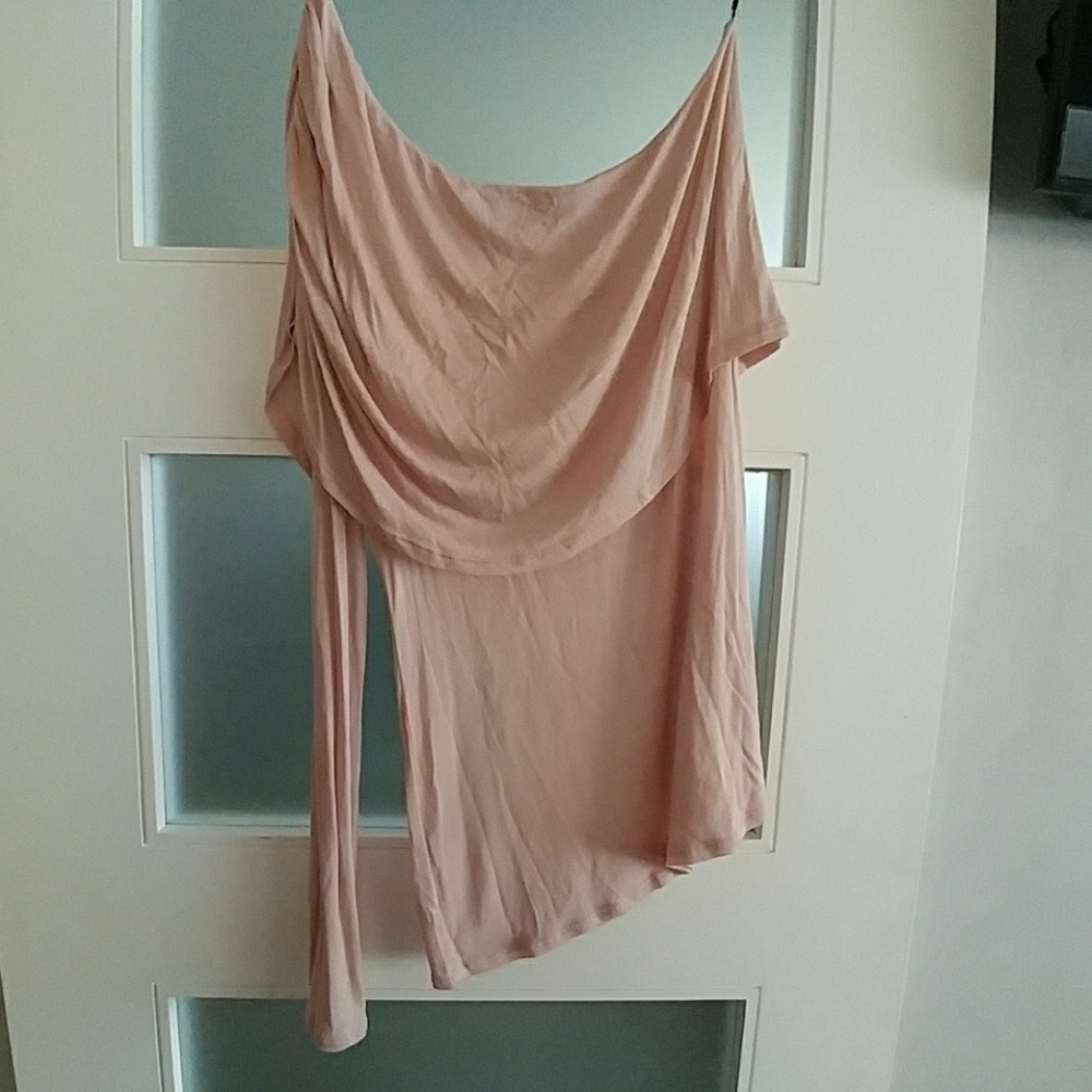 NEW one sleeve blouse